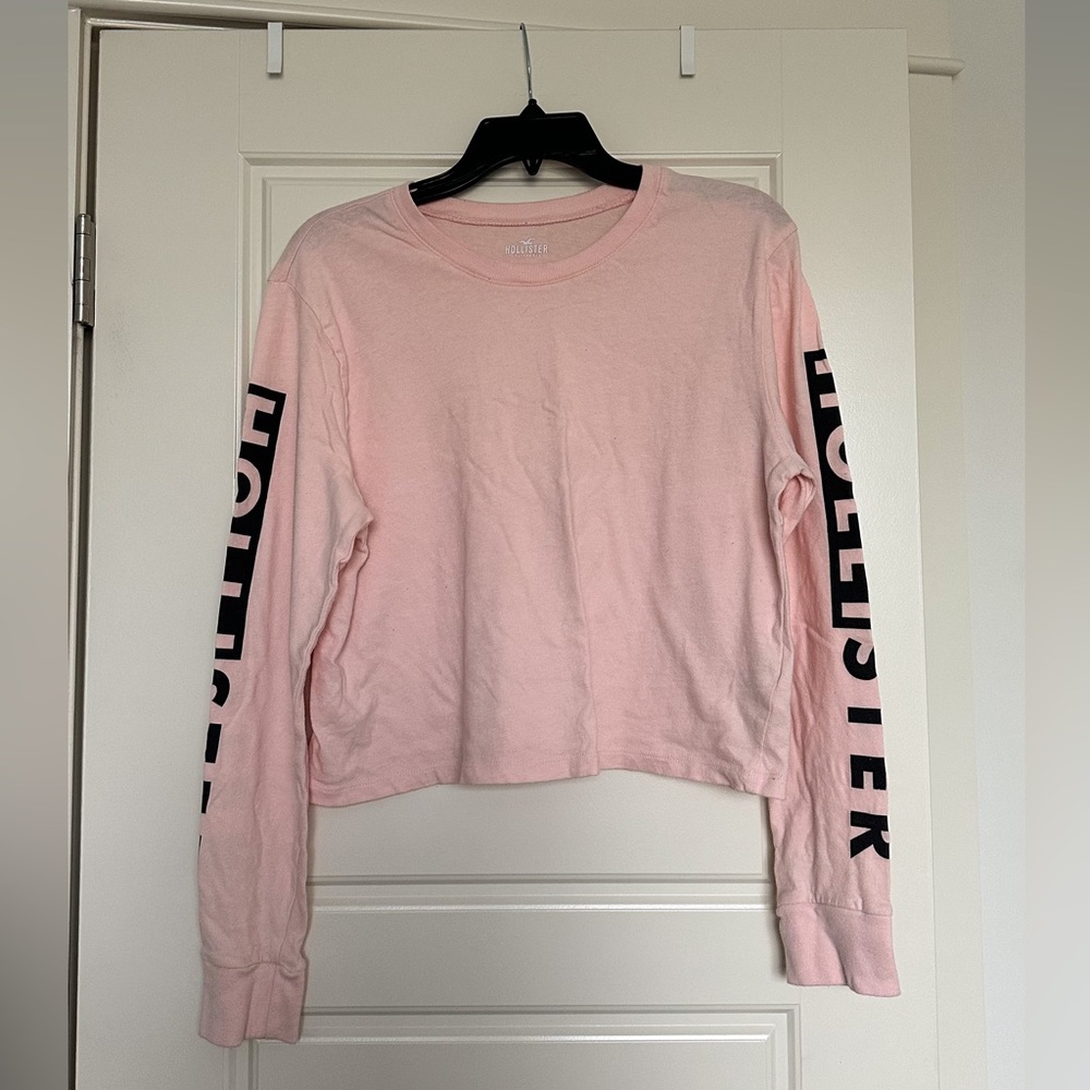 cropped hollister long sleeve tee
